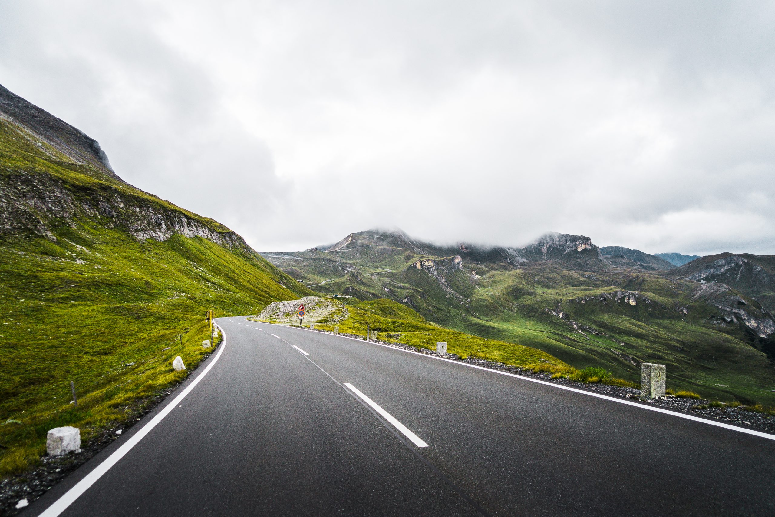 grossglockner-road-in-austria-picjumbo-com